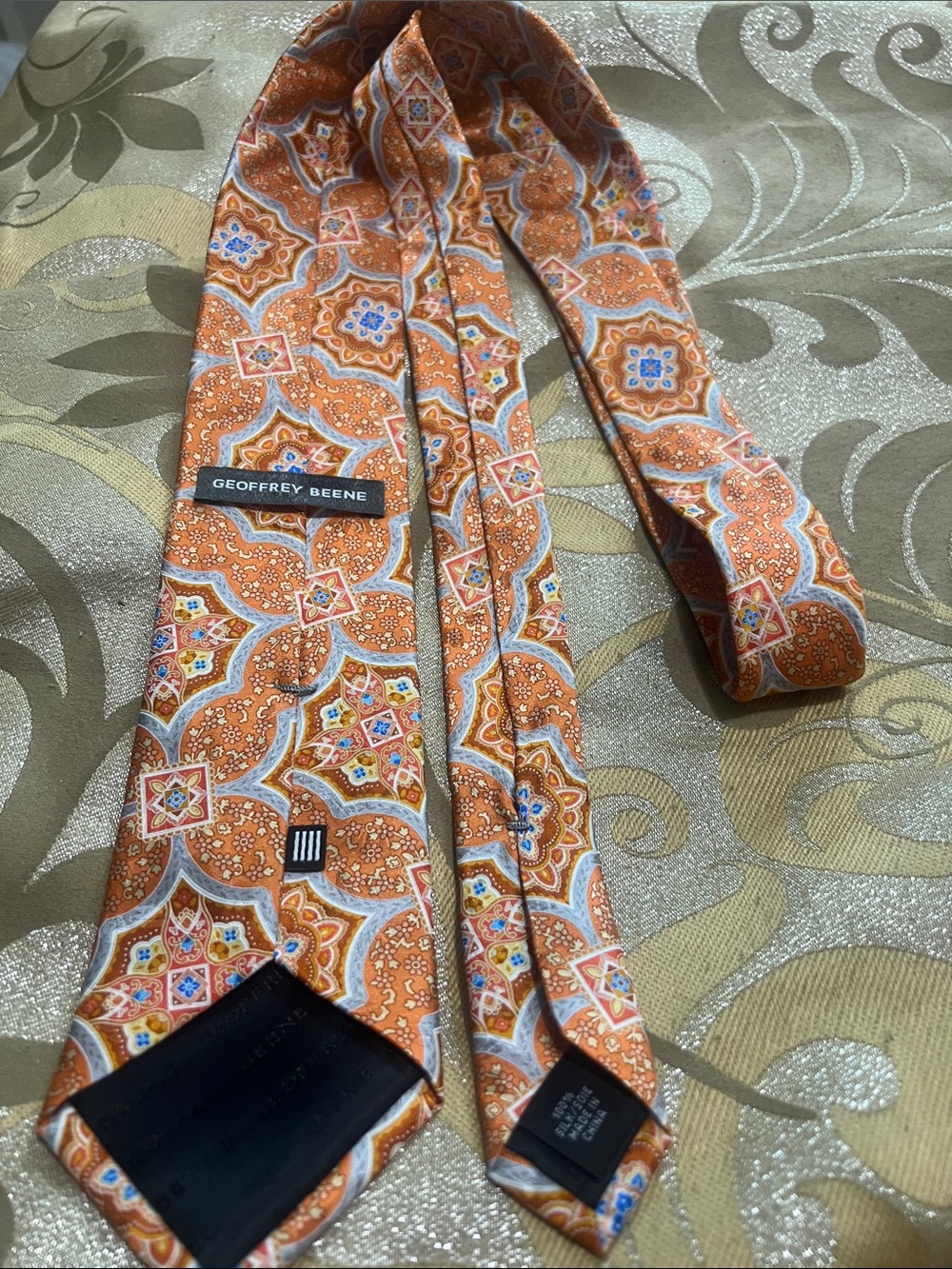 Geoffrey Beene 100% Silk Orange Medallion Geometric Necktie